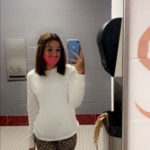 Meet your Posher, Katelyn